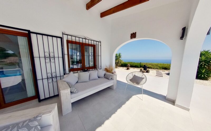 Chalet independiente en Jávea - Reventa